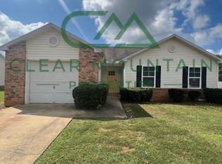 18 Swamp Fire Ct, Greenville, SC 29611