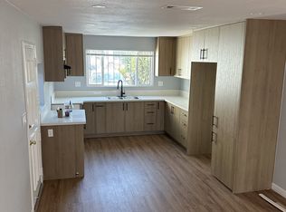 1460 W Century Blvd #1/2, Los Angeles, CA 90047
