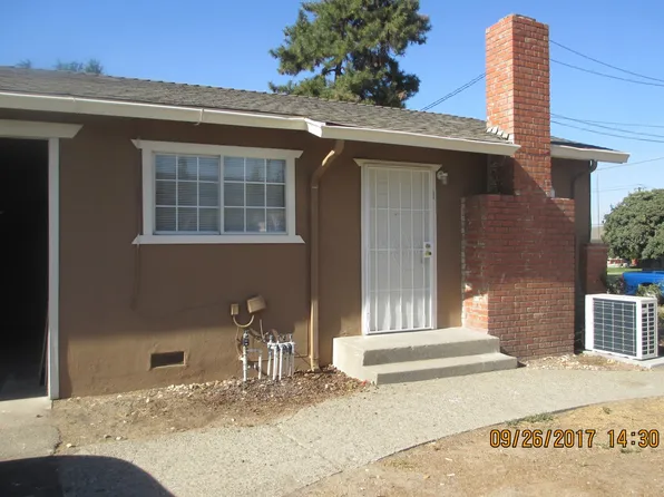 GIL560, 560 Gilbert Ave APT 1, Oakdale, CA 95361