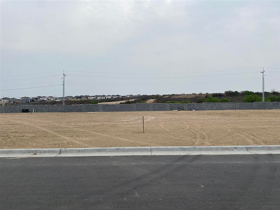 1st image of 407 Placita Dr