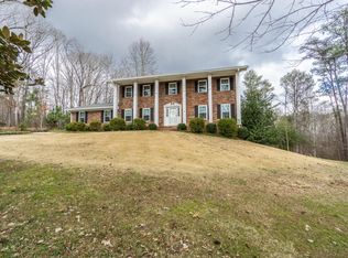 918 Bonds Rd, Chickamauga, GA 30707