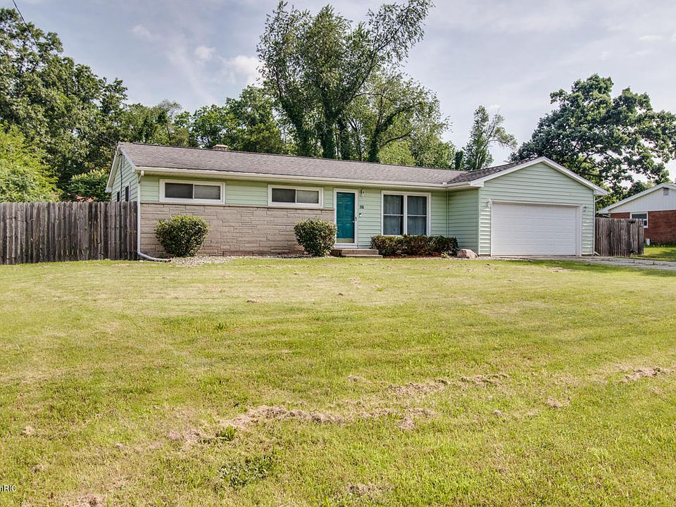 1st image of 159 Beaumont Dr