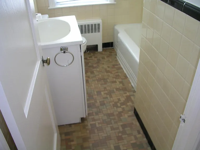 2 Rock Glen Rd #2 — Photo 11