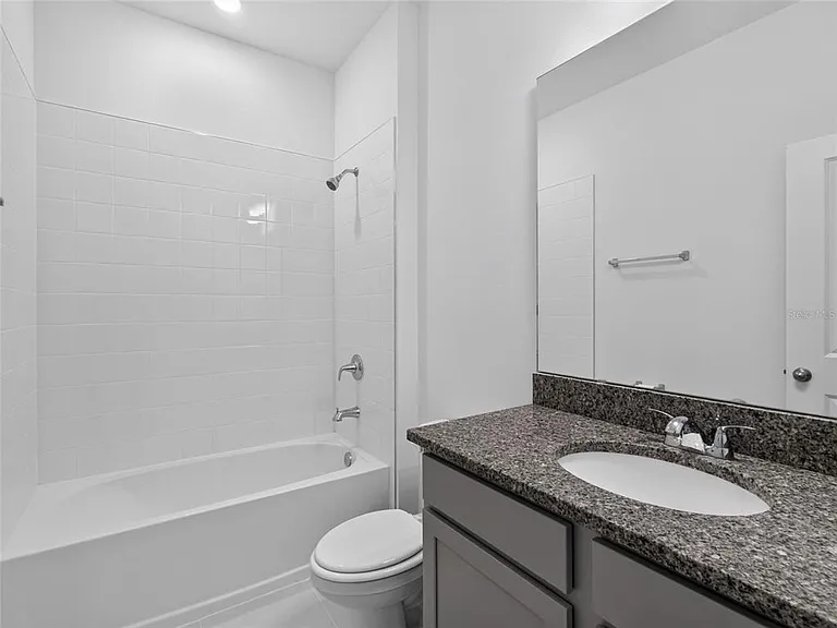2027 Firethorn Loop — Photo 40