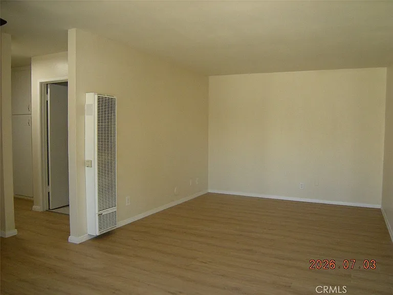 1260 Superior Ave #C — Photo 2