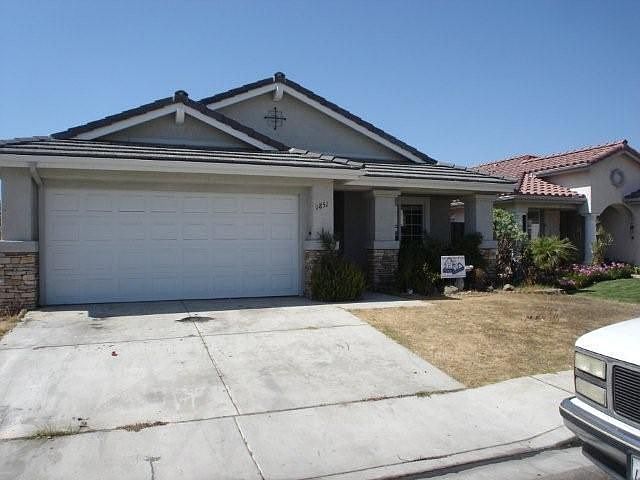 1st image of 1851 N Evelyn Ct