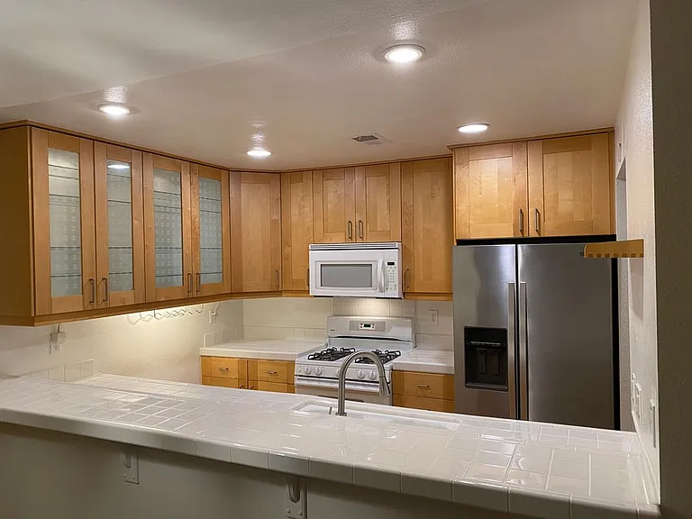 23 Tangelo — Photo 1