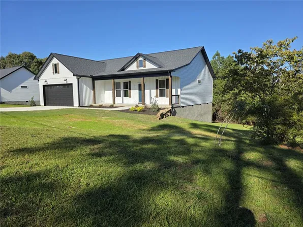 103 Lois Dr, Anderson, SC 29624