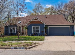 505 Shoal Ln, Lawrence, KS 66044