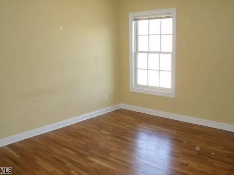 93 N Main St #C — Photo 5