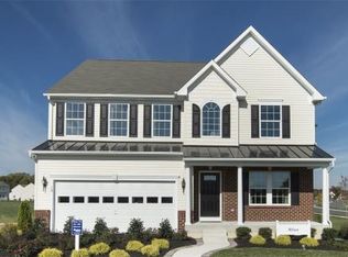 389 Delaware River Dr, Clayton, DE 19938