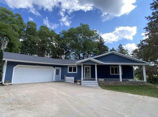 E7177 Junction Rd, Reedsburg, WI 53959