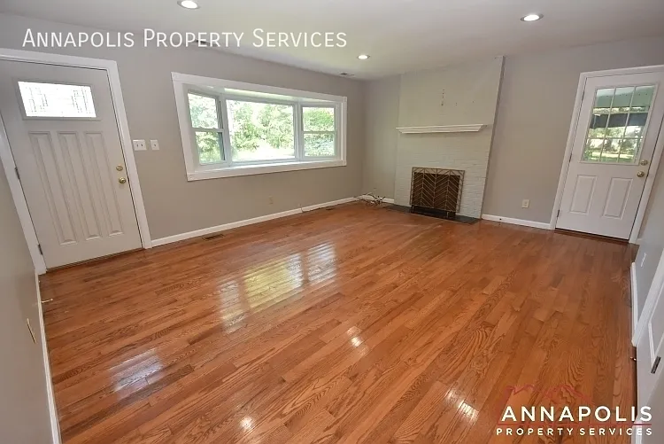 1223 cross road — Photo 4