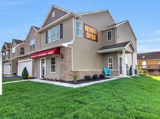 11150 Putnum Dr, Crown Point, IN 46307