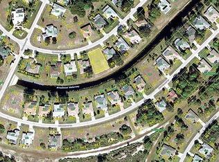 147 Sportsman Rd, Rotonda West, FL 33947