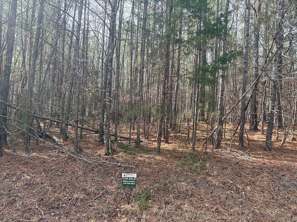 1st image of 72 Twelve Oaks Dr