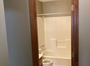 114 SE Grand Ave, Lees Summit, MO 64063