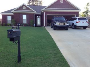 209 Ashton Park Dr, Millbrook, AL 36054