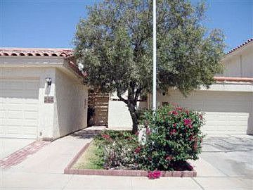 2nd image of 255 River Park Ln