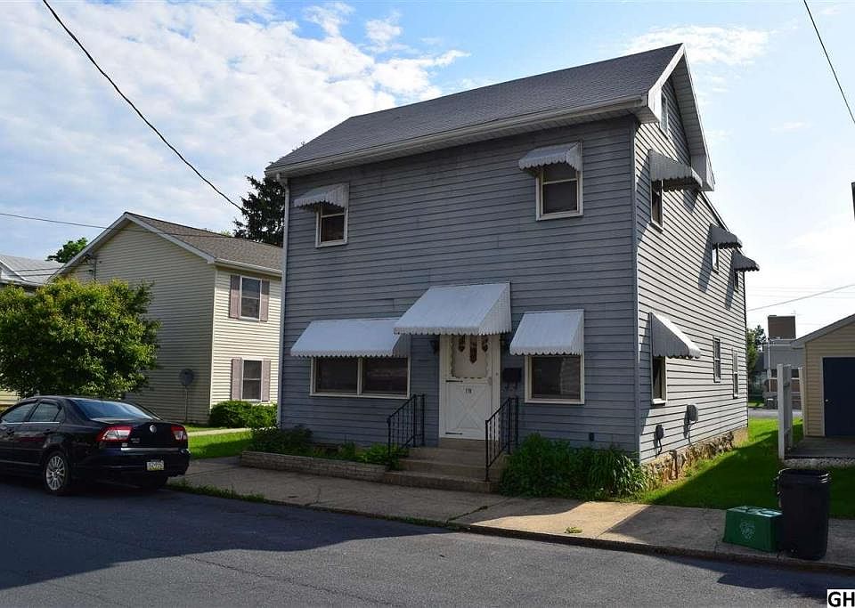 2nd image of 119 S Chestnut St