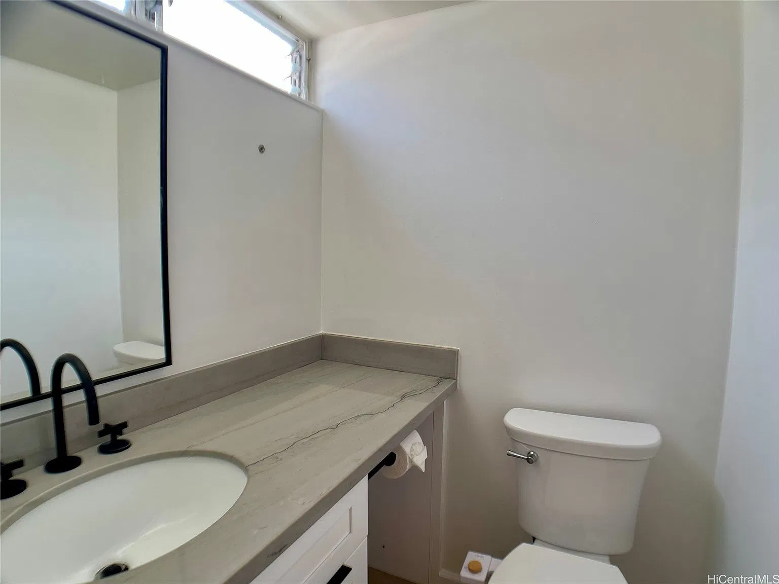 2 bed, 1.5 bath, 783 sqft, $3,400 — Photo 4