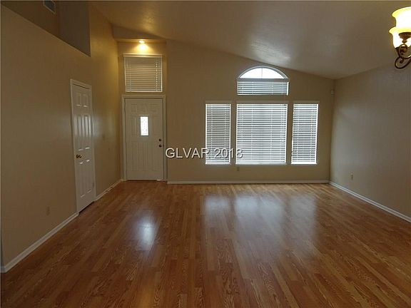 4th image of 3100 Forest Lake St