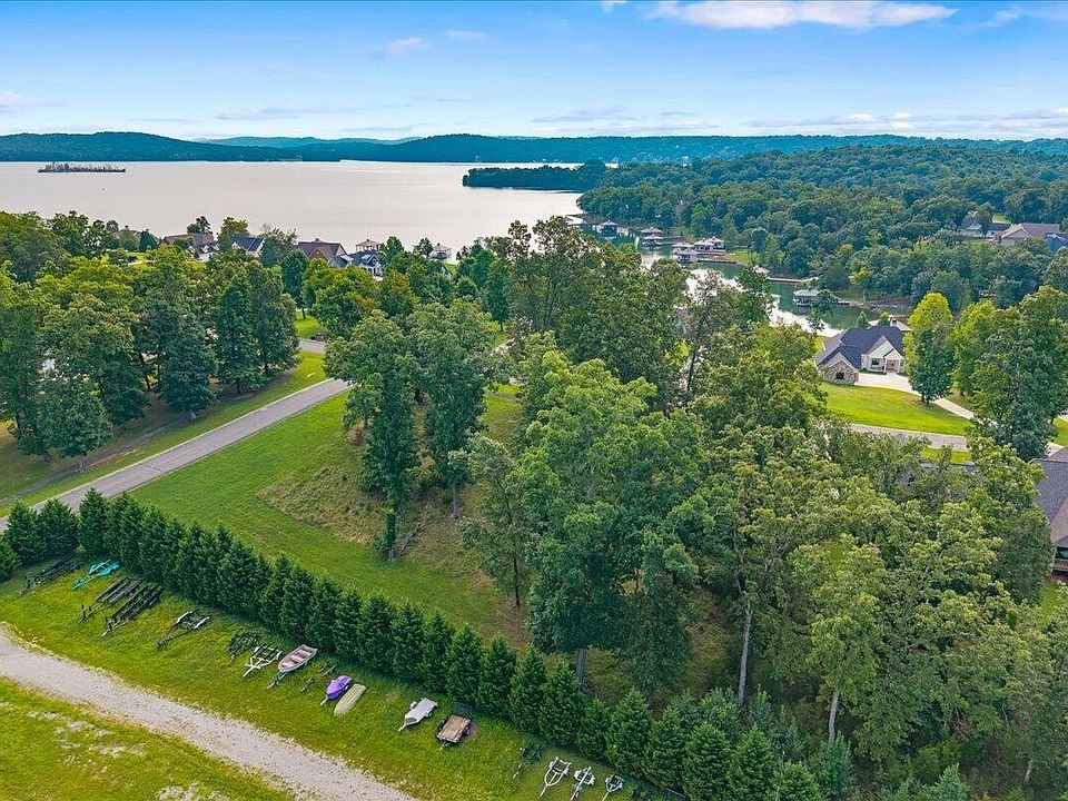 1st image of 421 Waterfront Way