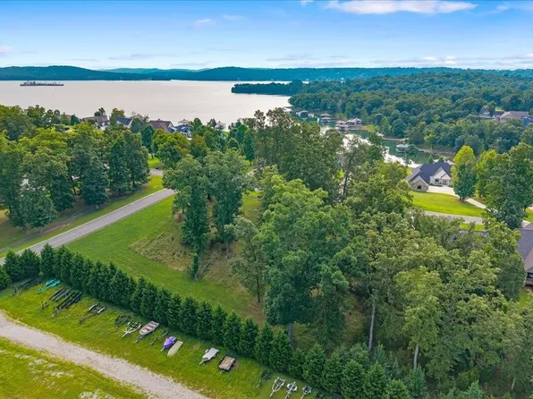 421 Waterfront Way, Spring City, TN 37381