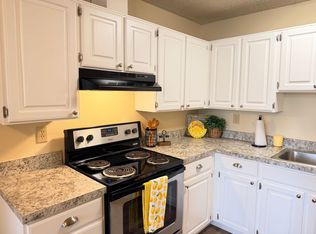 Village Square Apartments, Portland, OR 97222