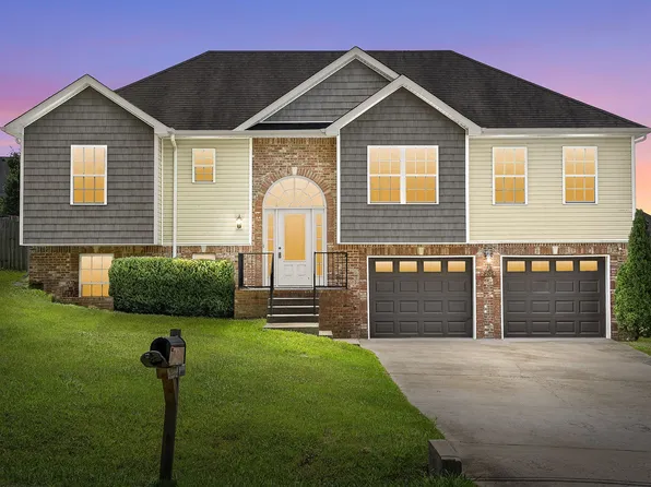 2204 Allen Griffey Rd, Clarksville, TN 37042