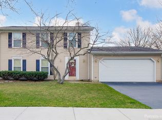 955 Freeman Rd, Hoffman Estates, IL 60192