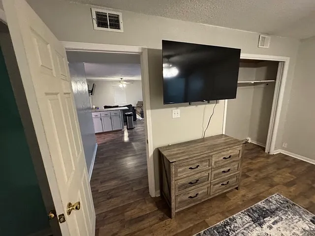 Star Dr — Photo 2