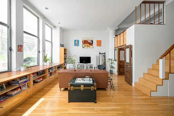 Rented by Douglas Elliman | media 14