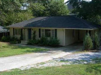 2nd image of 1366 Cumberland Dr