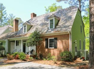 66 The Green, Weems, VA 22576