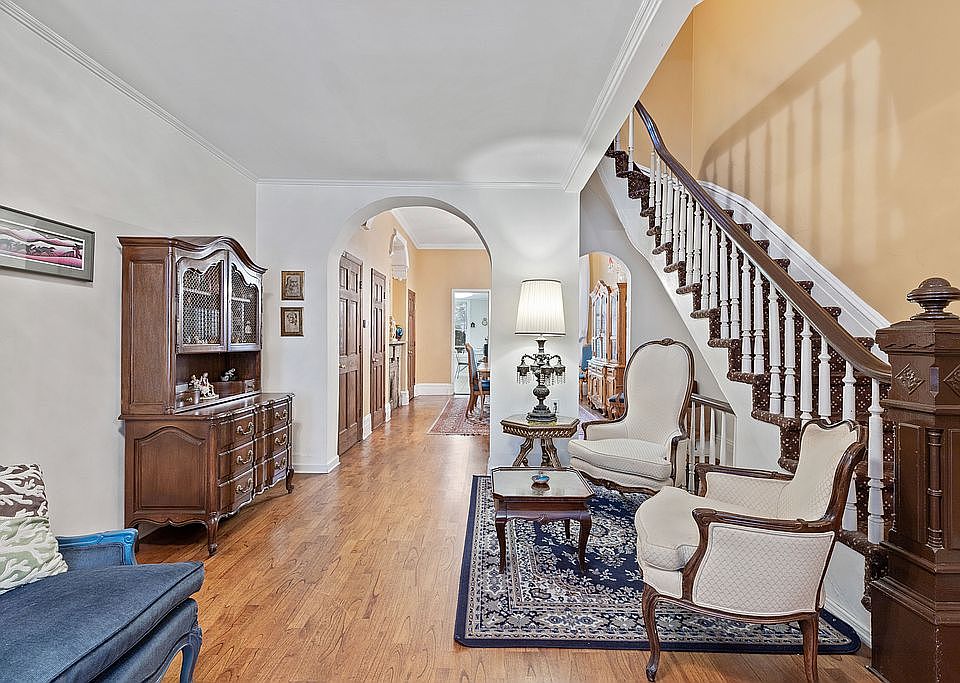 Parlor Level