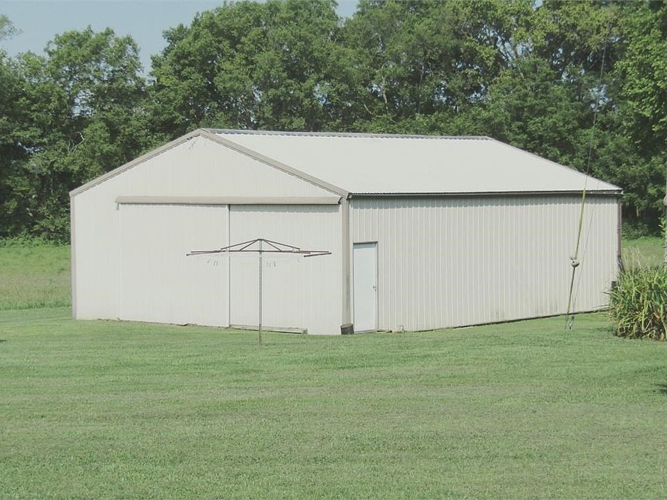 2nd image of 4015 Princeton Rd