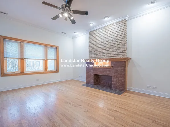 754 W Bittersweet Pl Unit 3, Chicago, IL 60613