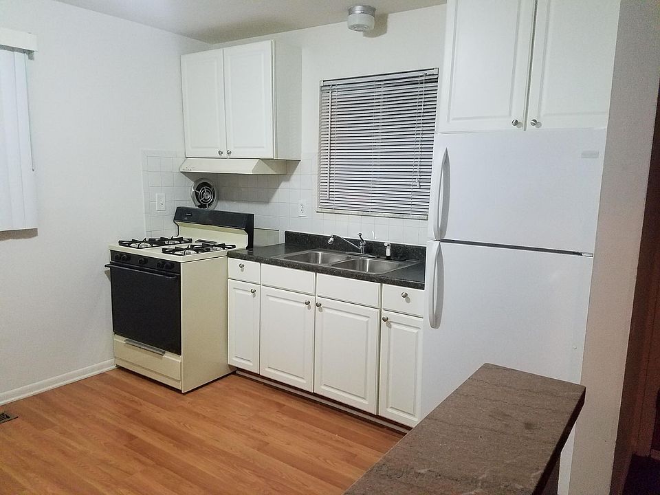 1st image of 30428 Krauter St APT 3