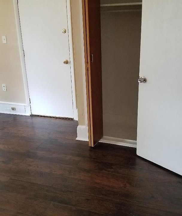 1st image of 385 Hawthorne St Floor 1