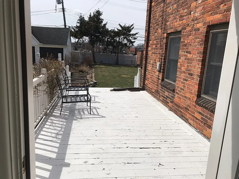 Neff Rd — Photo 11
