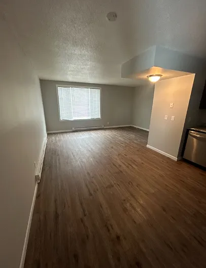 840 10th Ave W #101 — Photo 8