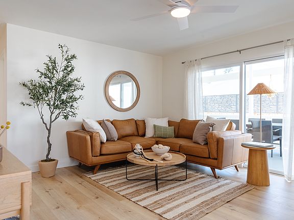 4th image of 941 1/2 Loring St