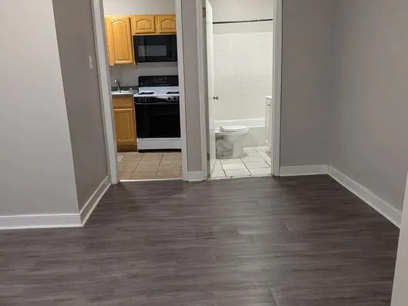 412 East Walnut Lane, 412 E Walnut Ln #3, Philadelphia, PA 19144
