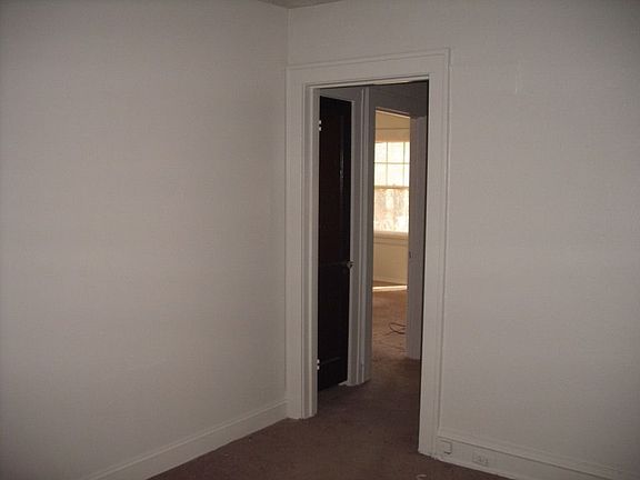 4th image of 7330 Olive St