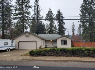 602 S Division St, Pinehurst, ID 83850