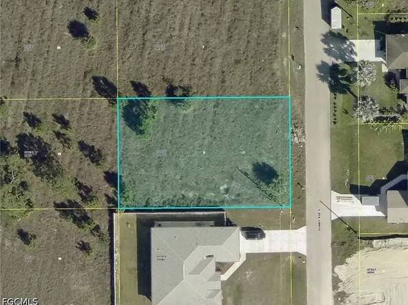1028 Gunby Ave S, Lehigh Acres, FL 33974