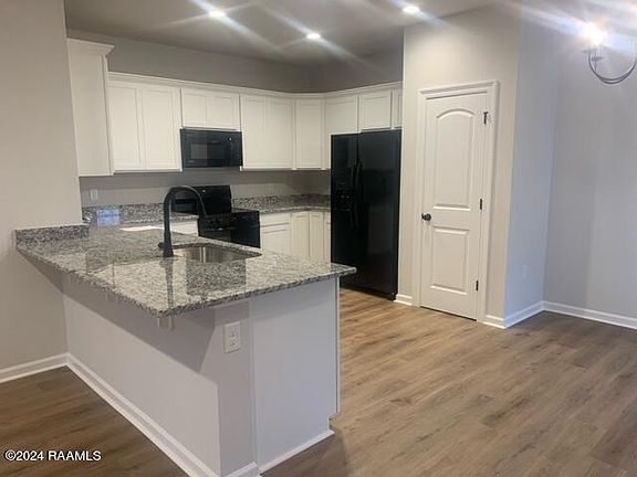 2nd image of 3308 Autumn Park Dr