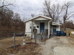 2512 Denny St, Alton, IL 62002