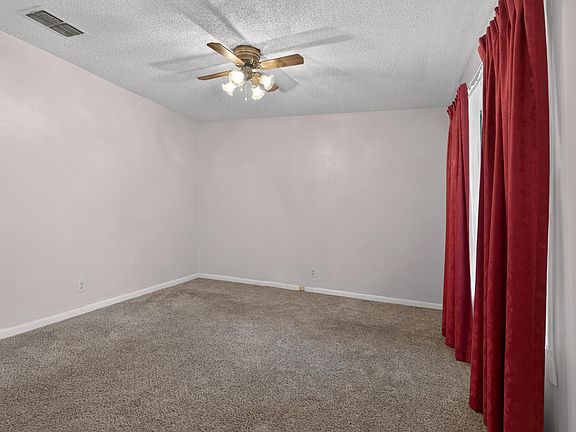 4th image of 1817 Beth Dr